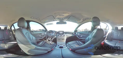 2015 Mercedes-Benz C 300 4Matic из США, поврежденный, VIN 55SWF4KB1FU027229